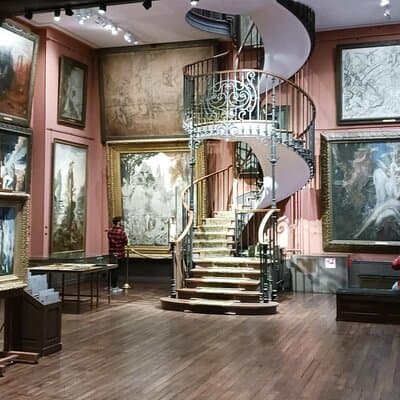 Romantic Tour in Paris - 19th century art in Nouvelle Athènes 2