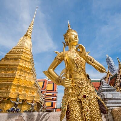 Bangkok Culture Exploration Guided Trip with Classic Cabaret Show 2