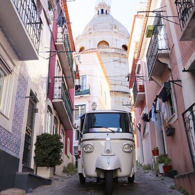 Lisbon Tuk Tuk Tour – 1-Hour Old Town Experience