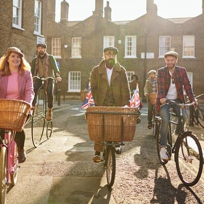 Private London Gin Safari: A Spirited, Juniper-Fuelled Jaunt