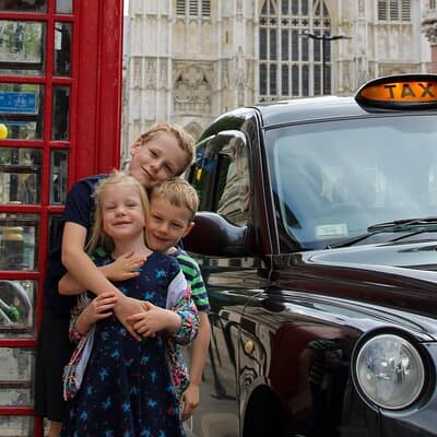 Discover London in a Panoramic Black Cab 3
