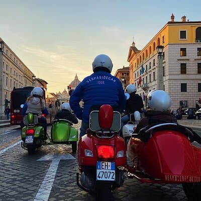 Rome 3-Hour Evening Vespa Sidecar Tour with Gourmet Pizza Tasting 2