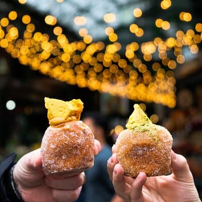 Christmas Delights: Festive Tea & Doughnuts at Borough Market 5