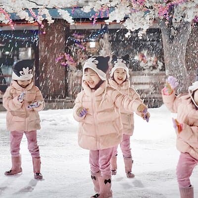 Bangkok Dream World & Snow Town Theme Park Admission Ticket (SHA Plus) 4