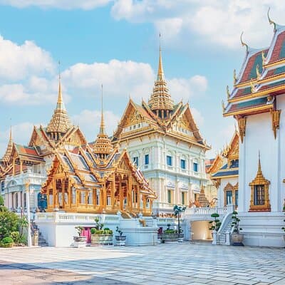 Footsteps of Love: A Private Romantic Tour