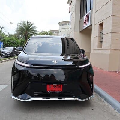 Bangkok Airport Arrival : Luxury limousine (Airport to Hotel) 3