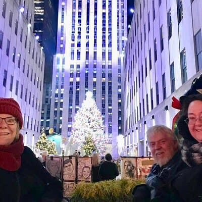 Private Christmas Lights Horse Carriage Tour In New York City 5