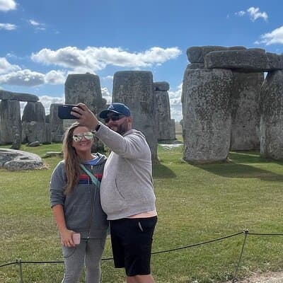 Private Tour to Stonehenge, Bath and The Cotswolds 2