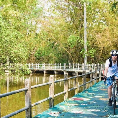Bangkok Cycling Tour Khlong Toei Market and Bang Krachao Island