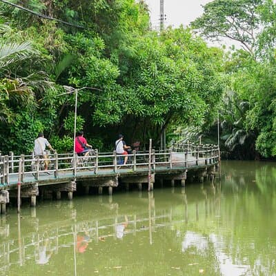 Bangkok Cycling Tour Khlong Toei Market and Bang Krachao Island 2