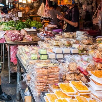 Bangkok Cycling Tour Khlong Toei Market and Bang Krachao Island 3