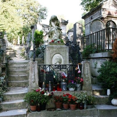 Private tour of Père Lachaise cemetery 3
