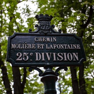 Private tour of Père Lachaise cemetery 4