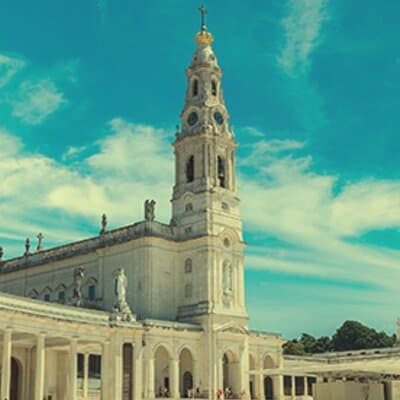 Fátima - Full Day Private Guided Tour from Lisbon by minivan 4