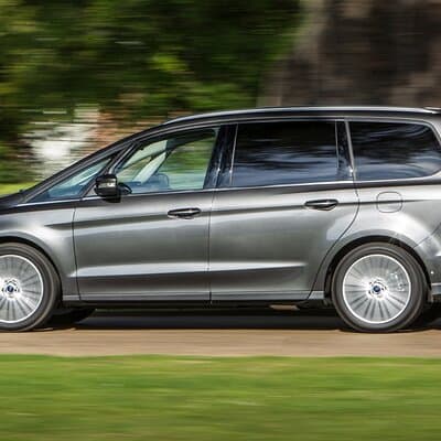 Heathrow Airport - To & From Central London - Meet & Greet 3