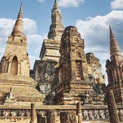 Ayutthaya Landmark Tour with ATV, Floating Market, Famous Temples 2