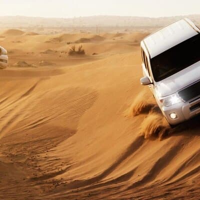 Combo Burj Khalifa and 4X4 Desert Safari Dubai with Dinner 4