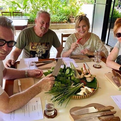 Fun Thai Cooking Class near Bangkok 2