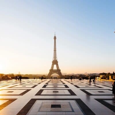 Private Transfer From Airports to Paris 5