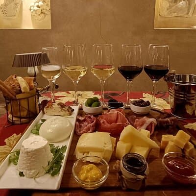 Rome VIP Wine and Food Tasting in a 2,000 Year Old Roman Cistern 2