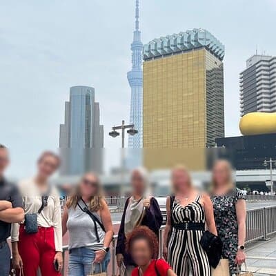 Tokyo in 6 Hours: Private Subway Tour with Licensed English Guide 3