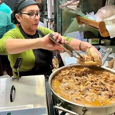 Private food tour gastronomy in lisbon with Ten tastings 3