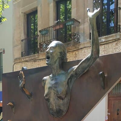 Gracia Village Private Walking Tour 4