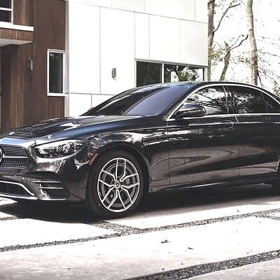 Airport Transfer: Paris City to Paris Airport CDG by Business Car 2