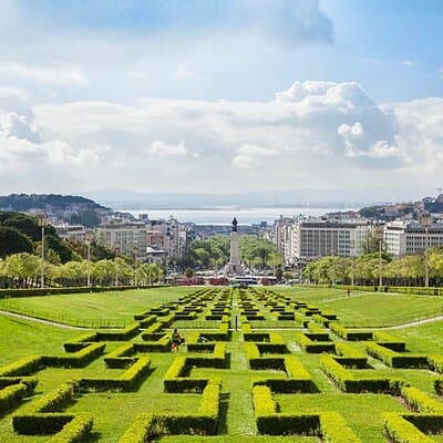 Lisbon Half day tour by Private Car 4