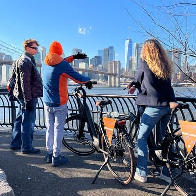 Broadway Bike Tour with Authentic Dutch Bikes! 3