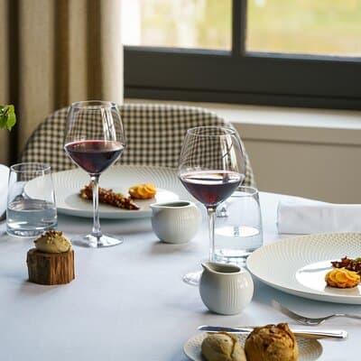 Day Trip to Fontainebleau : Horse Riding, Gastronomy and Castle 3