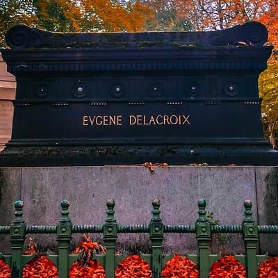 Paris Pere Lachaise Cemetery Small Group Guided Tour 3