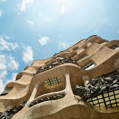 Gaudí and Sagrada Familia Private Tour in Barcelona 2