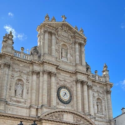 VIP Guided Food Tour of the Marais with Lunch 4
