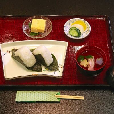 Japanese Traditional Breakfast and Tea Ceremony 3