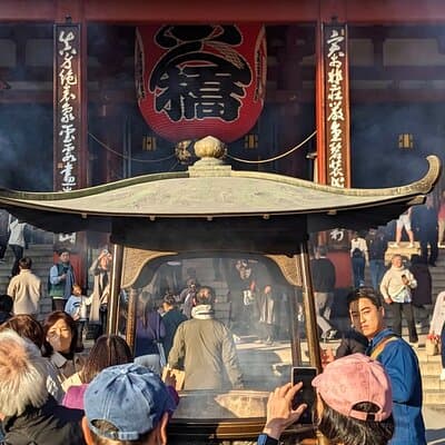 8-Hour Private Tour of Traditional Tokyo in Spanish