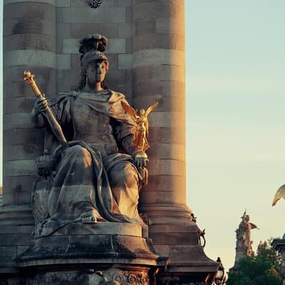 Historic Paris: Exclusive Private Tour with a Local