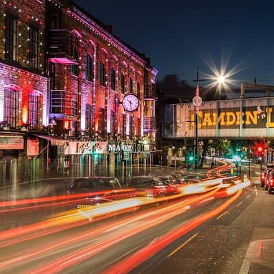 Camden’s Yuletide Stroll Private Tour: Lights, Markets & Magic 4