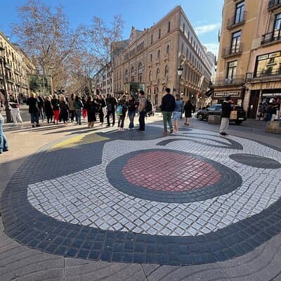 Barcelona Discoveries Private Tour 3