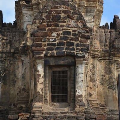 Full Day Shared Ayutthaya and Bang Pa-In Palace Tour 3