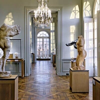 Skip-the-Line Rodin Tour with Artist 4