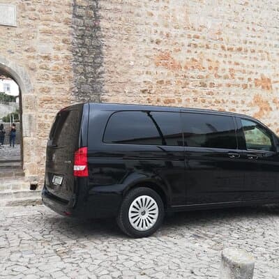 Lisbon Airport Private Transfer to Óbidos & Caldas da Rainha 3