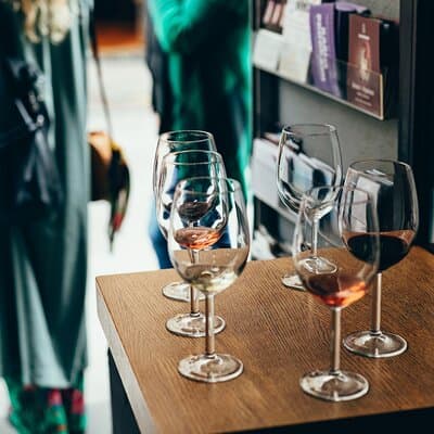 Street Food & Wine Pairing Kadikoy Evening Tour 4