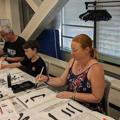 Calligraphy Experience at Tokyo Ginza and Tsukiji Area 4