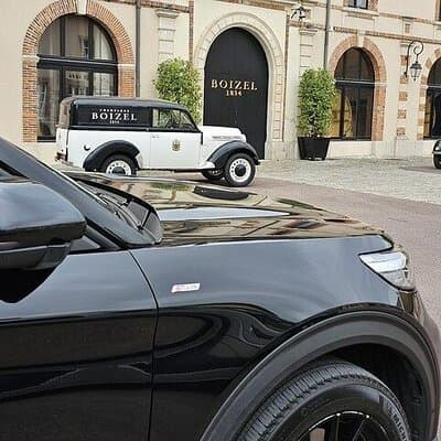 Private transfer to Reims or Epernay : one way OR 8 hours tour 2
