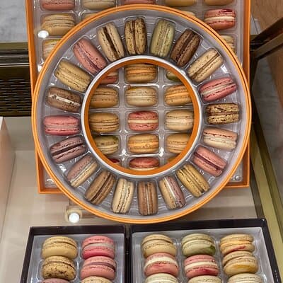 Sweet Gourmet Walk in the Marais 4