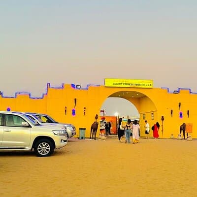 Desert Safari Dubai Experience with Dinner 5