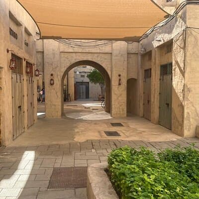 Visit Old Dubai History, Culture, Neighborhood Walking Tour 3