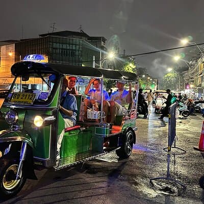 Bangkok Night Tour: Food, Temple & Tuk Tuk 4