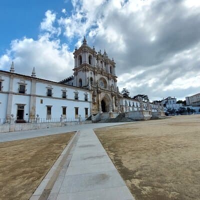 Tranquility to Thrills: Obidos,Alcobaca and Nazare Private Tour 2